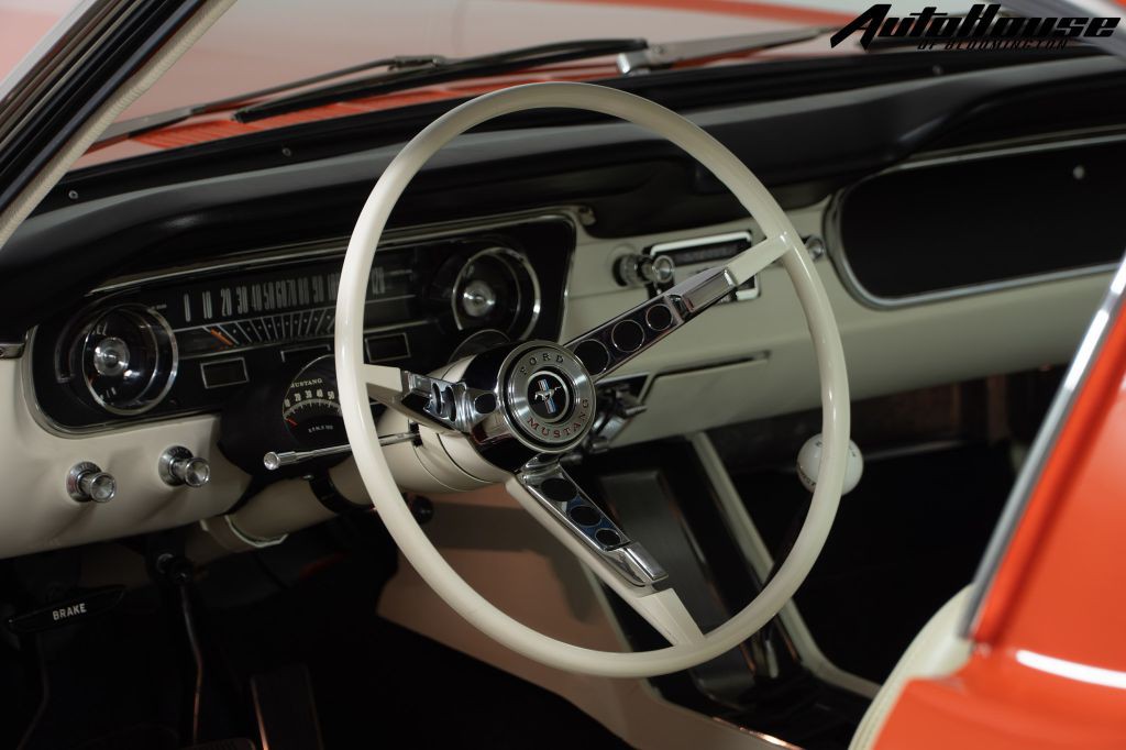 1965 Ford Mustang Image 68