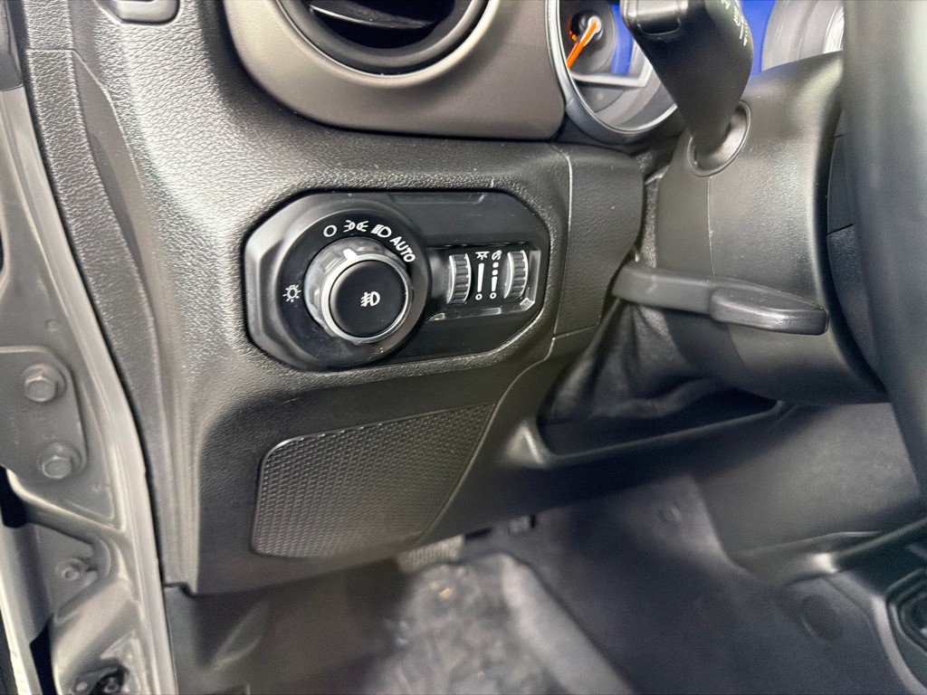 2021 Jeep Wrangler Image 14