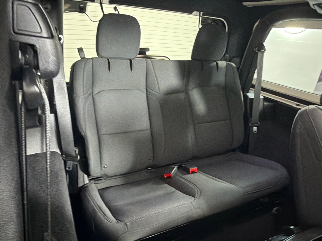 2021 Jeep Wrangler Image 21