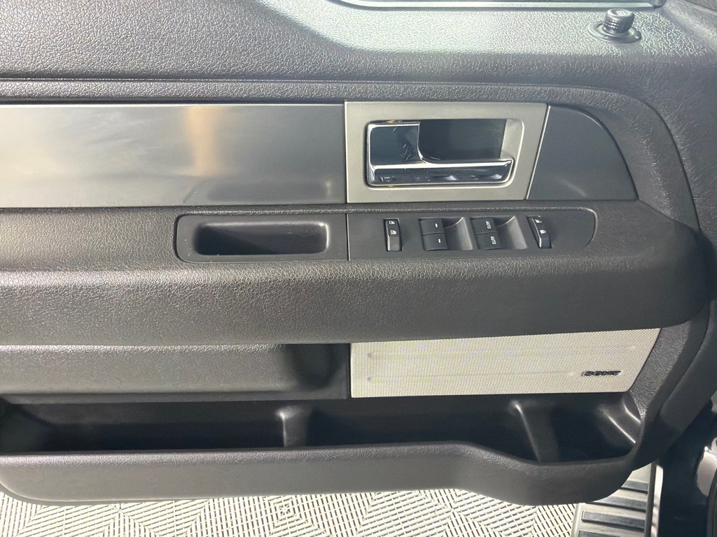 2013 Ford F-150 Image 11