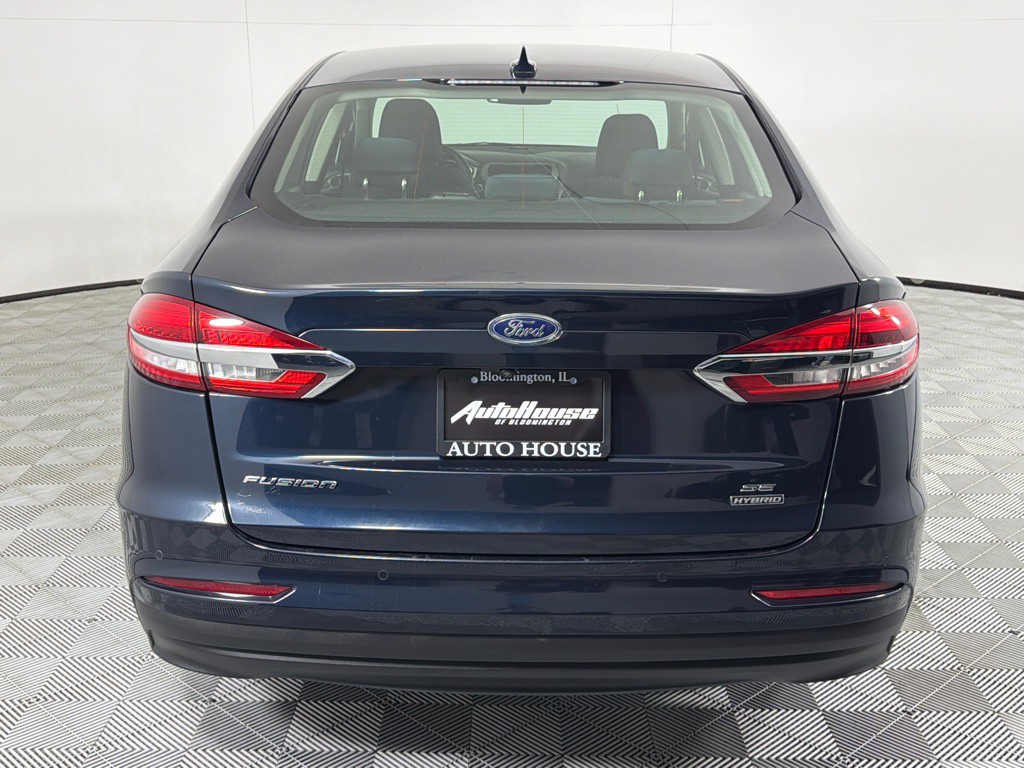 2020 Ford Fusion Image 6
