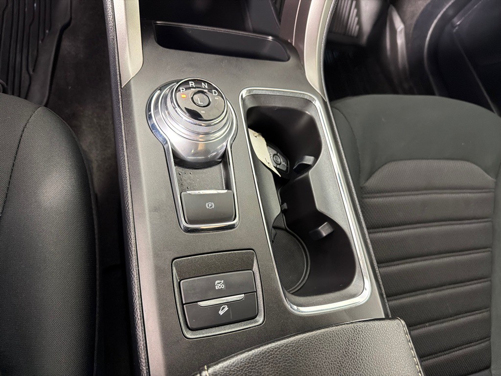 2020 Ford Fusion Image 18