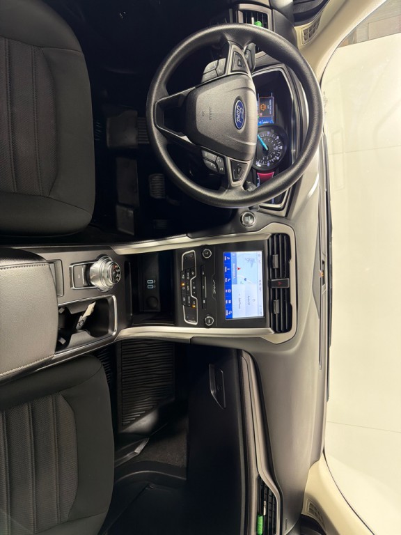 2020 Ford Fusion Image 25