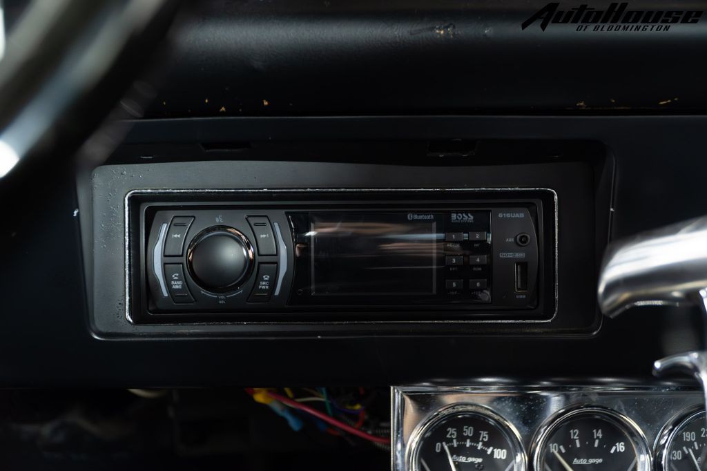 1977 Ford Maverick Image 48