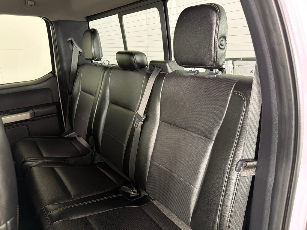 2015 Ford F-150 Image 17