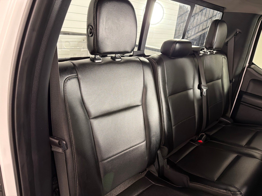 2015 Ford F-150 Image 19