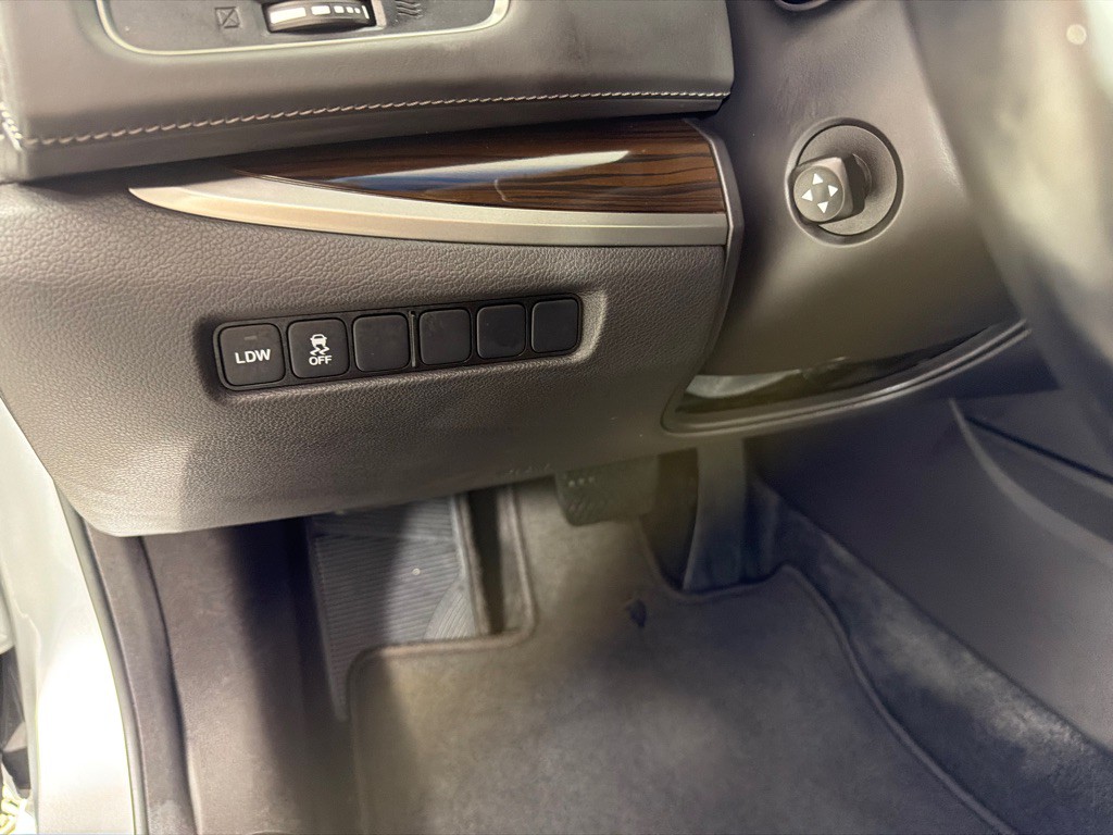 2014 Acura RLX Image 15