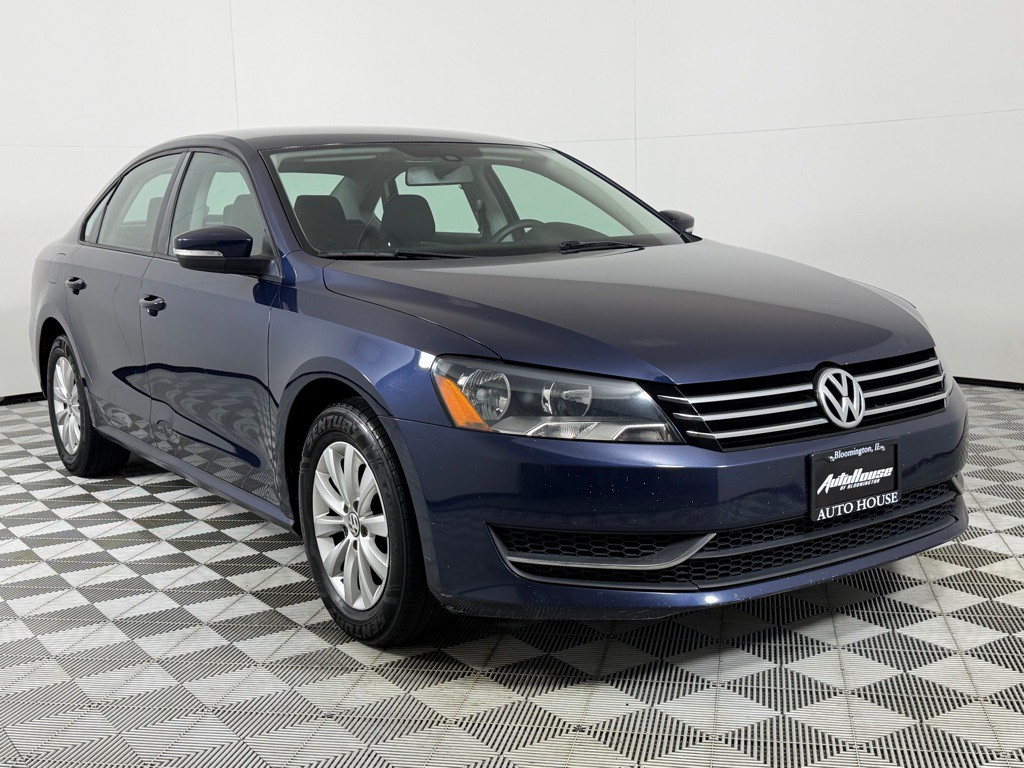 2013 Volkswagen Passat Image 3