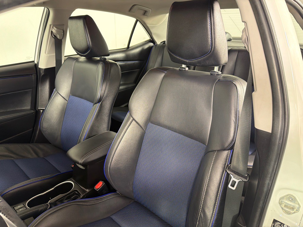 2019 Toyota Corolla Image 12