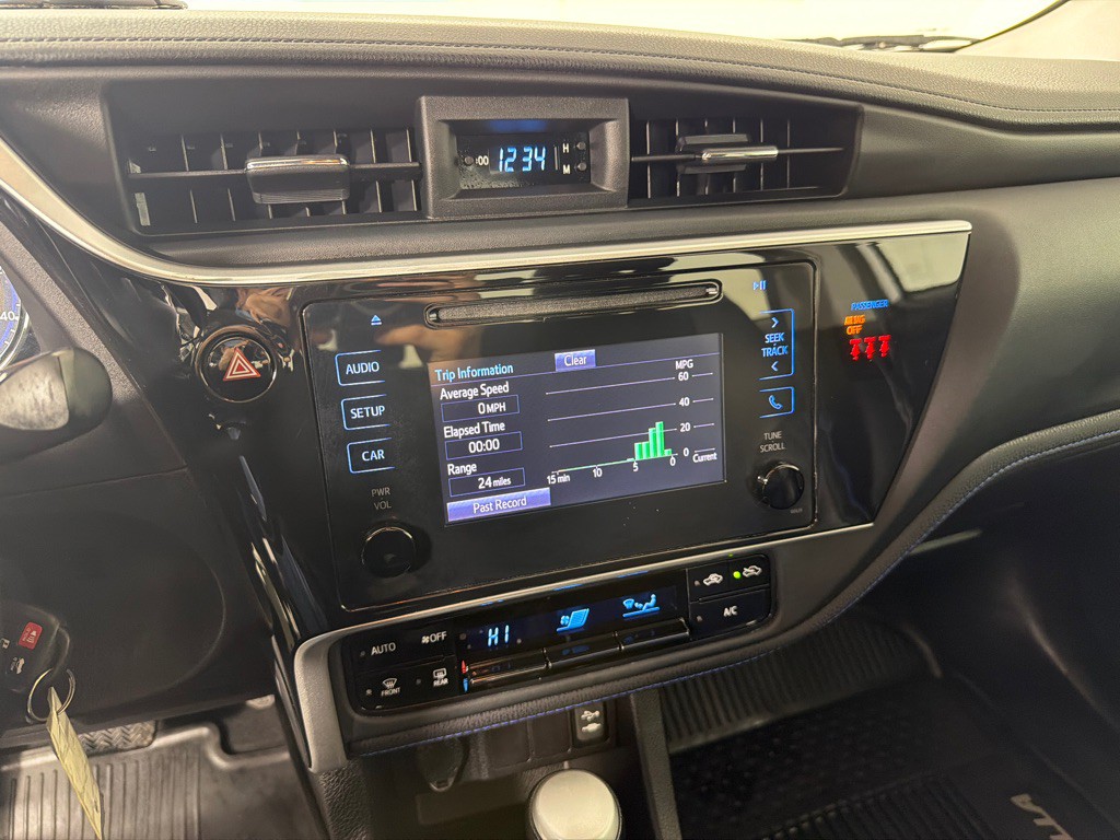 2019 Toyota Corolla Image 15