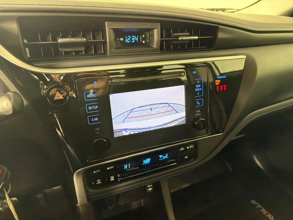 2019 Toyota Corolla Image 16