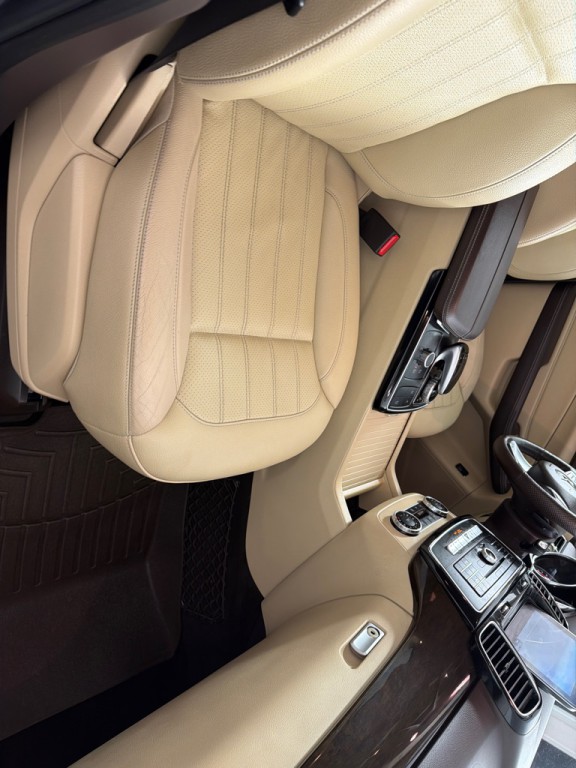 2018 Mercedes-Benz GLE-Class Image 25