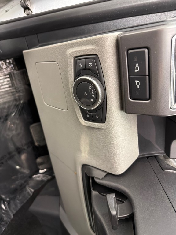 2017 Ford F-150 Image 13