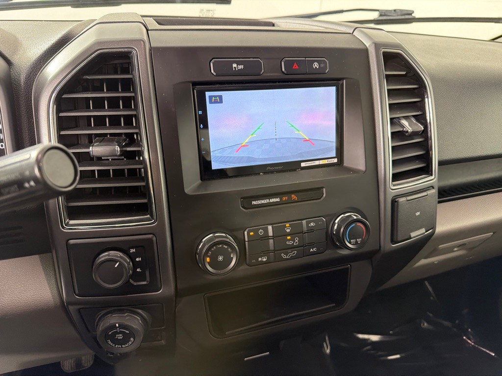 2017 Ford F-150 Image 16