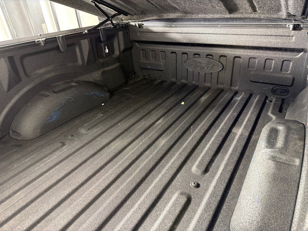 2017 Ford F-150 Image 25