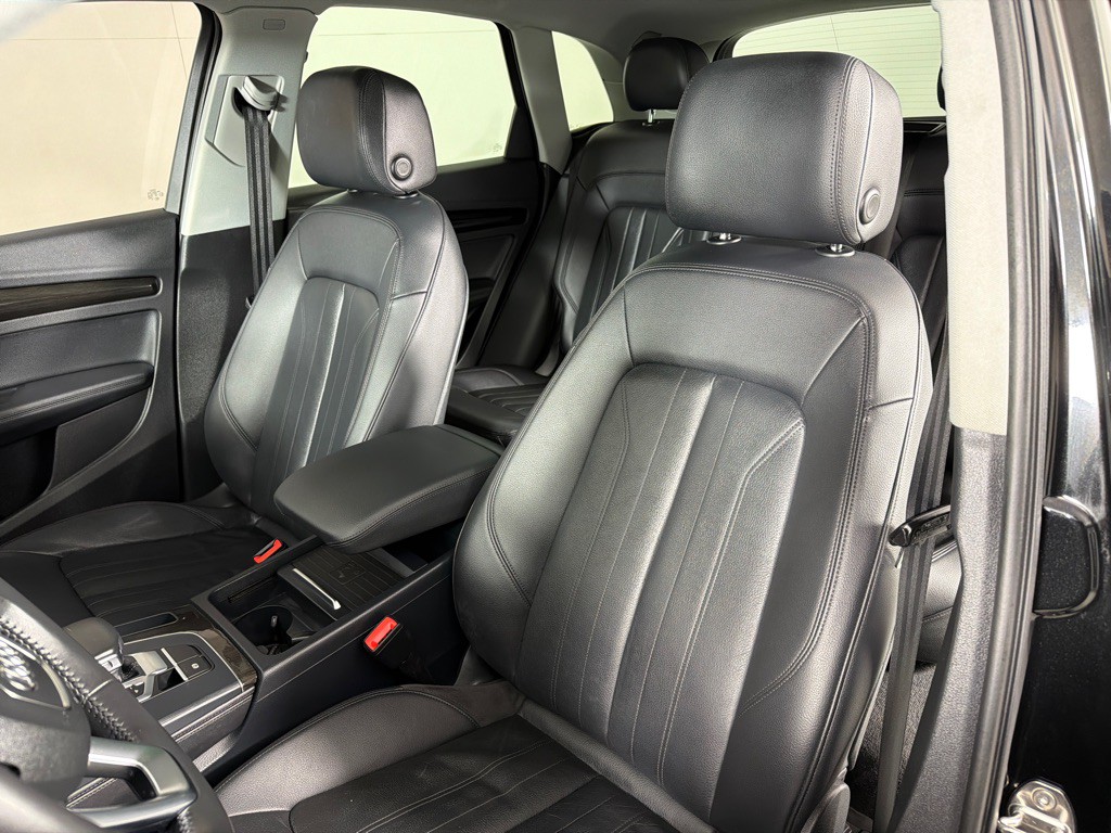 2019 Audi Q5 Image 13