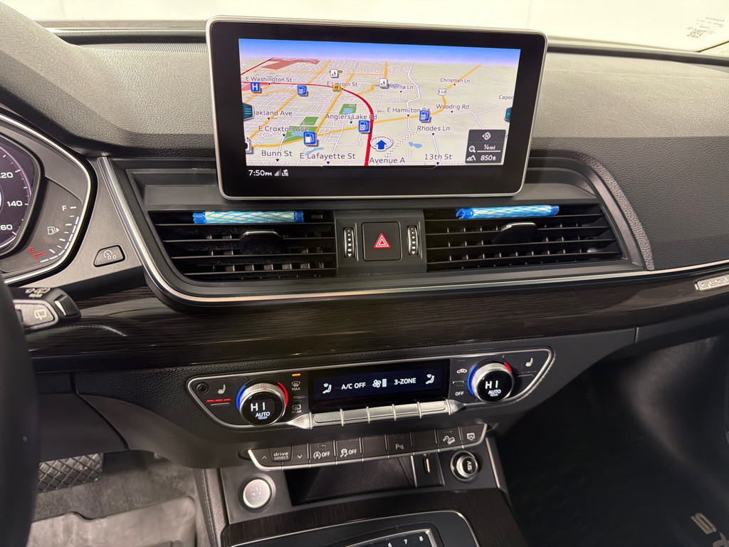 2019 Audi Q5 Image 17