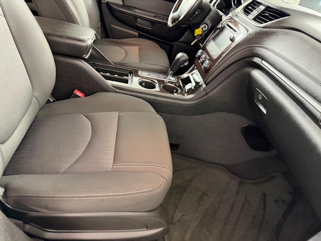 2015 Chevrolet Traverse Image 25