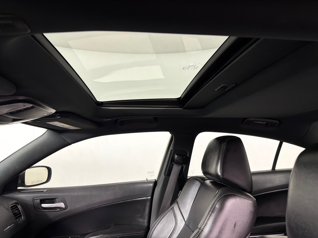 2019 Dodge Charger Image 13