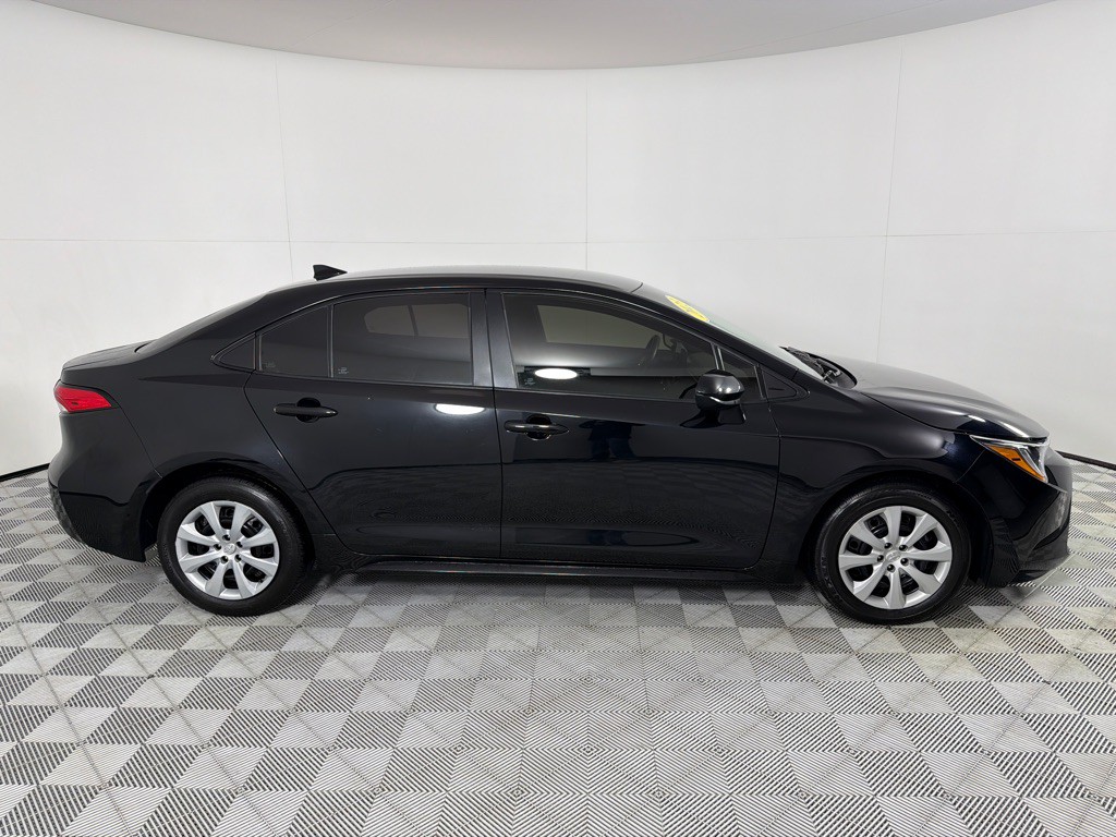 2023 Toyota Corolla Image 4