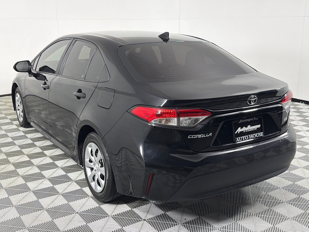 2023 Toyota Corolla Image 7