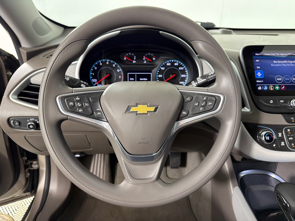 2023 Chevrolet Malibu Image 16
