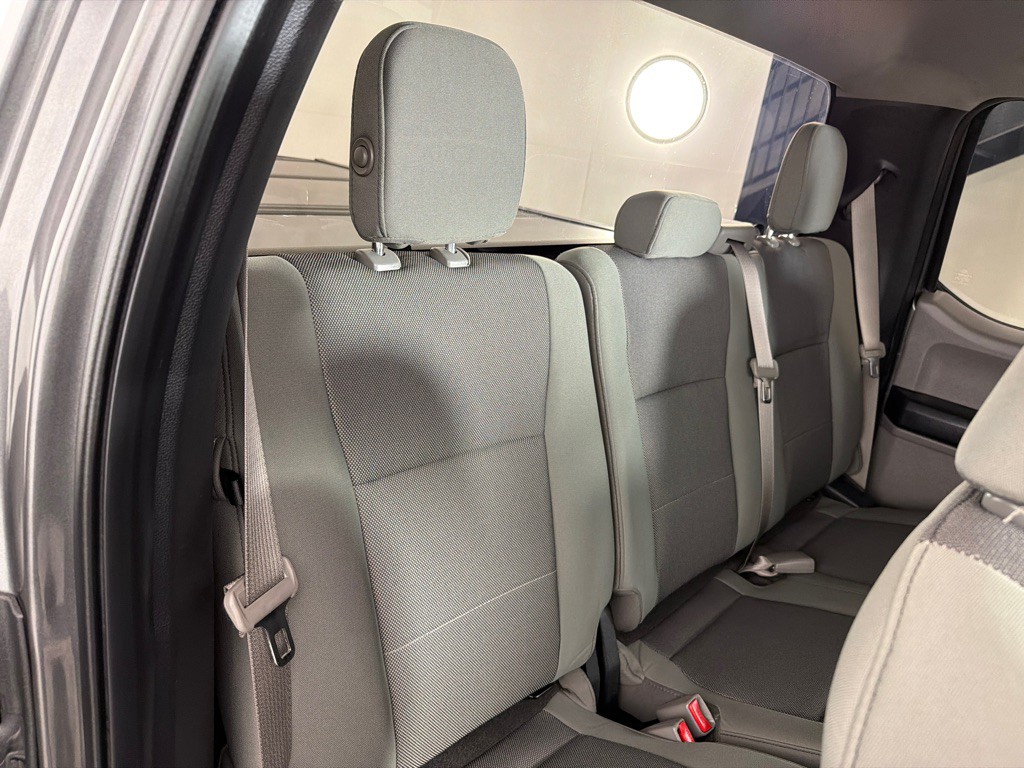 2016 Ford F-150 Image 21