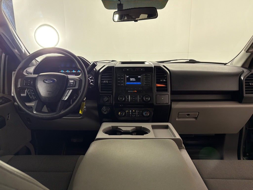 2016 Ford F-150 Image 24