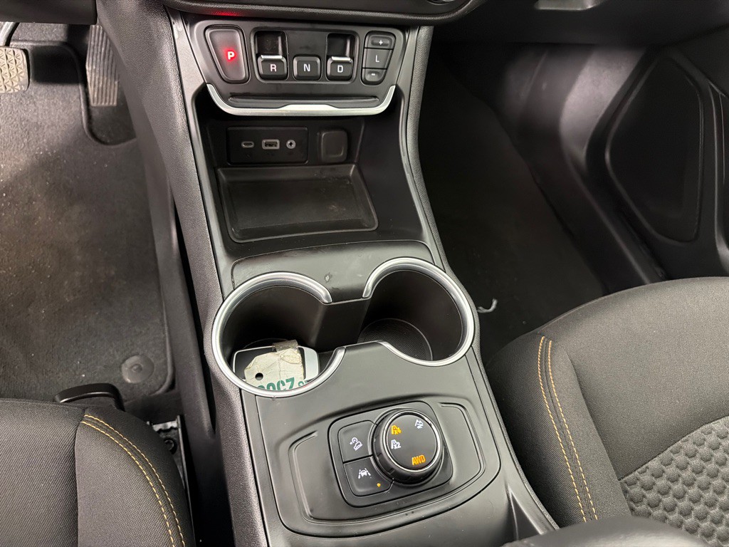 2020 GMC Terrain Image 16