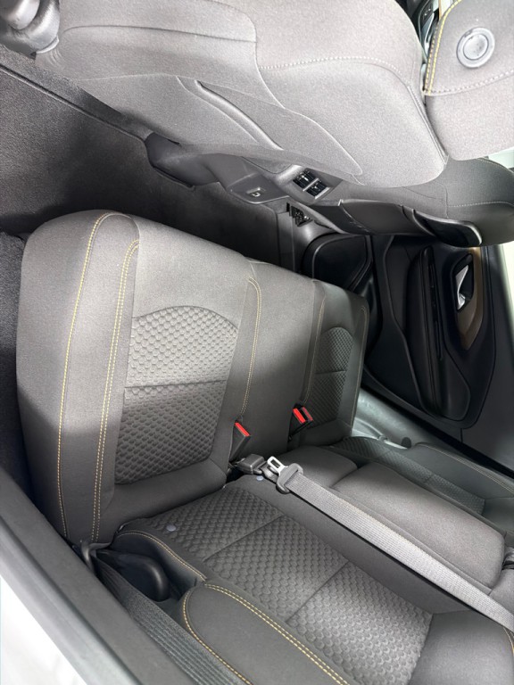 2020 GMC Terrain Image 17