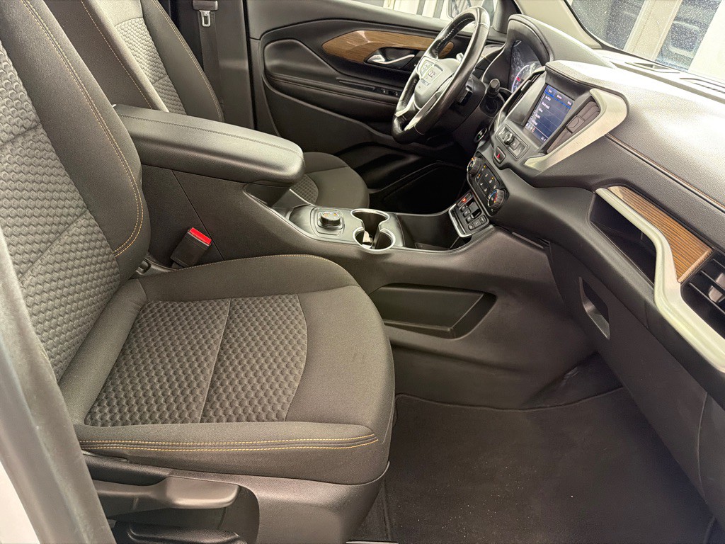 2020 GMC Terrain Image 21