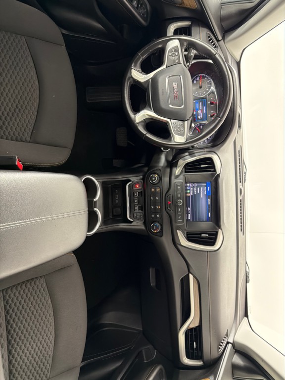 2020 GMC Terrain Image 23