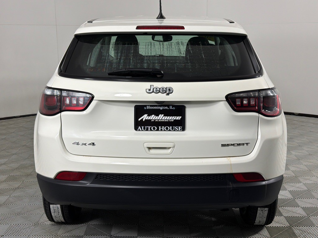2021 Jeep Compass Image 6