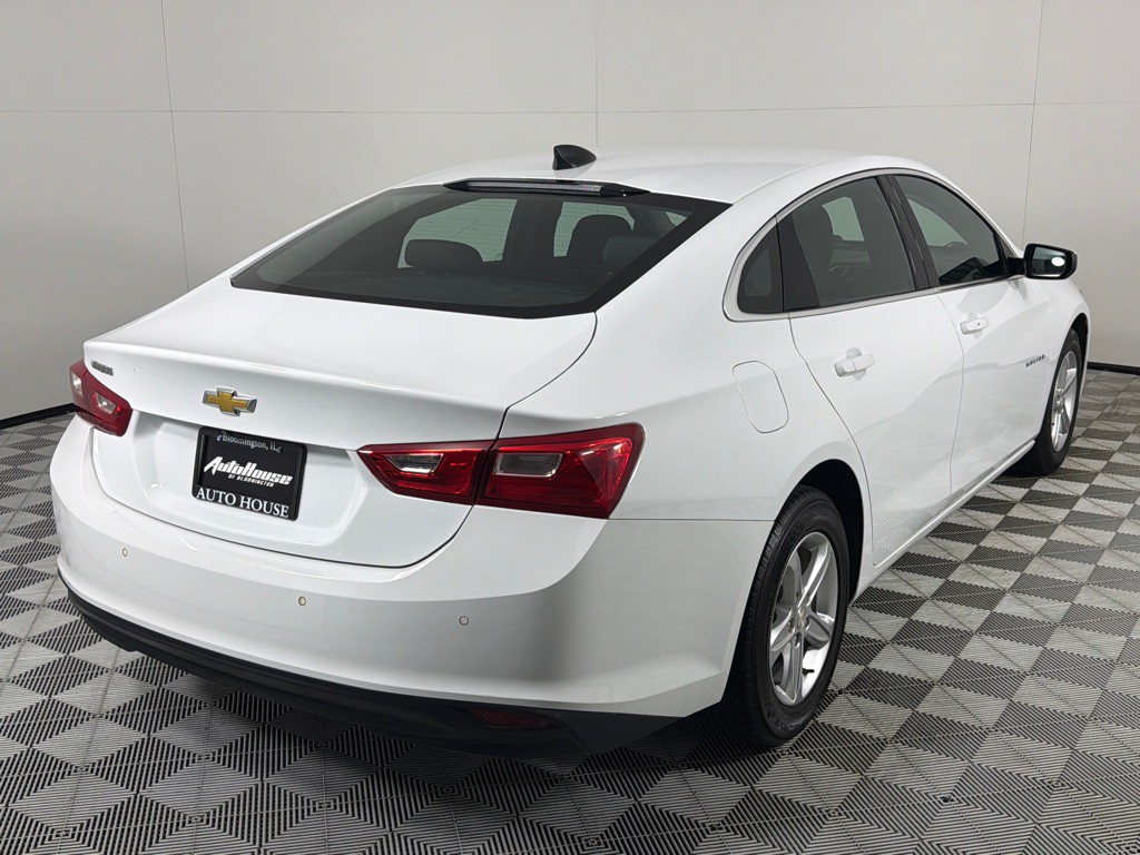 2023 Chevrolet Malibu Image 5