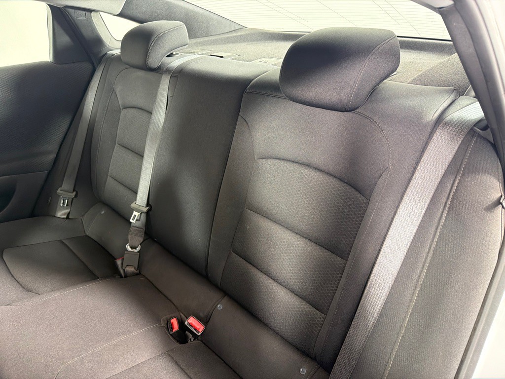 2023 Chevrolet Malibu Image 18