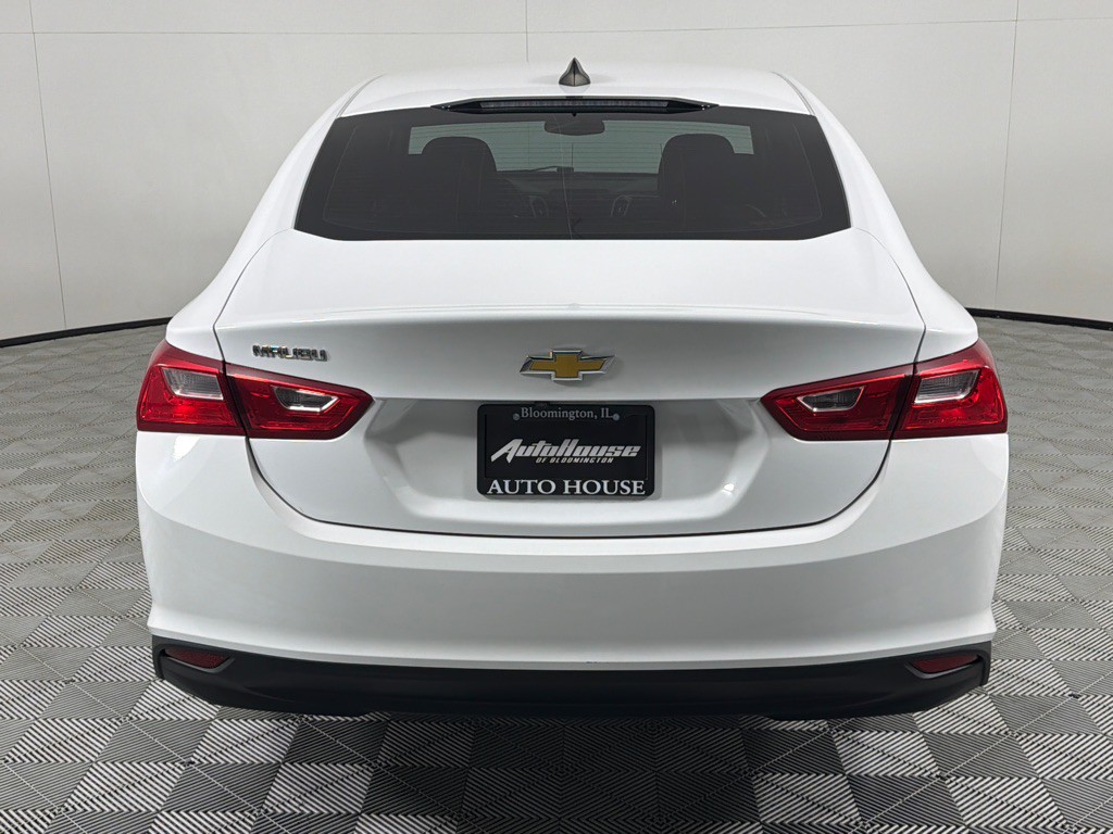 2022 Chevrolet Malibu Image 6