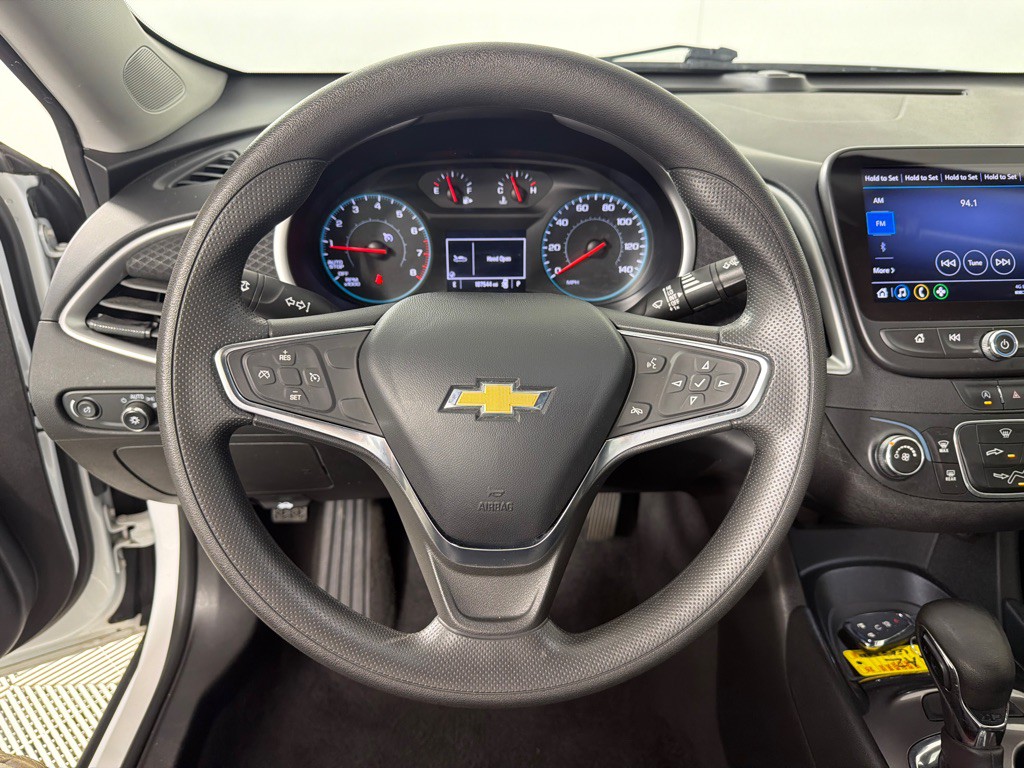 2022 Chevrolet Malibu Image 15
