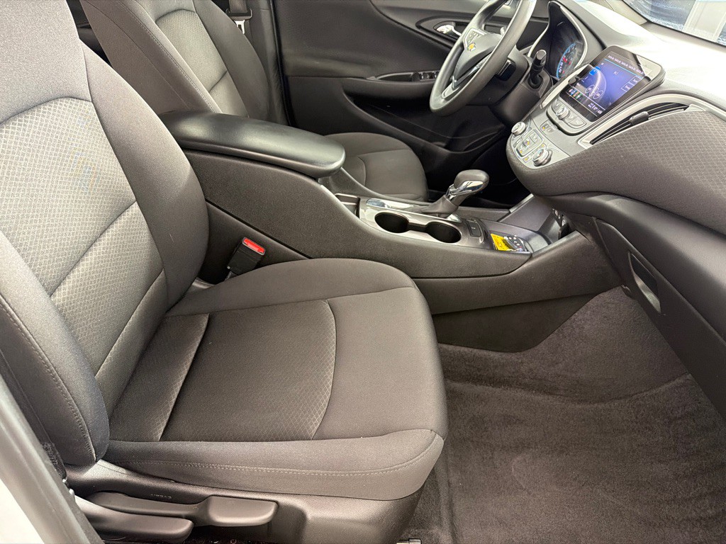 2022 Chevrolet Malibu Image 23