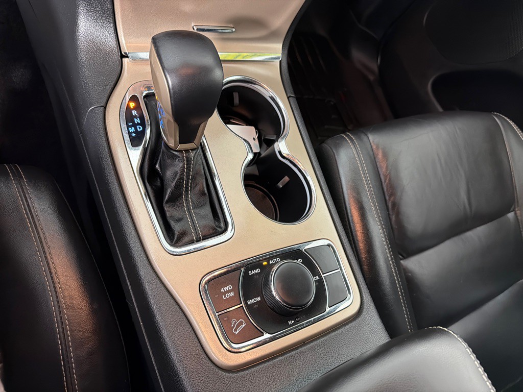 2017 Jeep Grand Cherokee Image 20