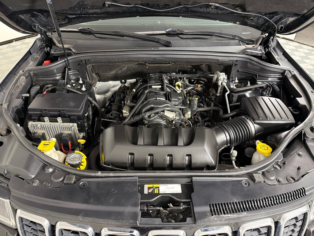 2017 Jeep Grand Cherokee Image 29