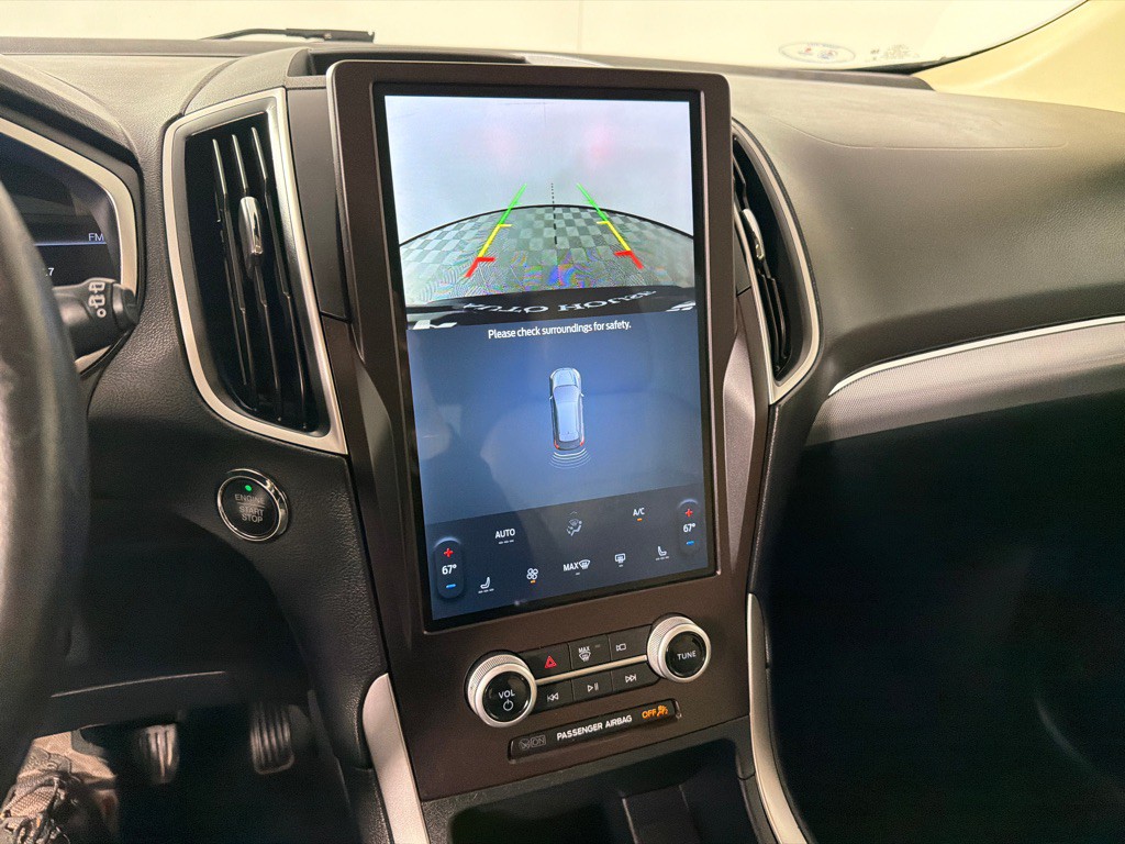 2021 Ford Edge Image 18