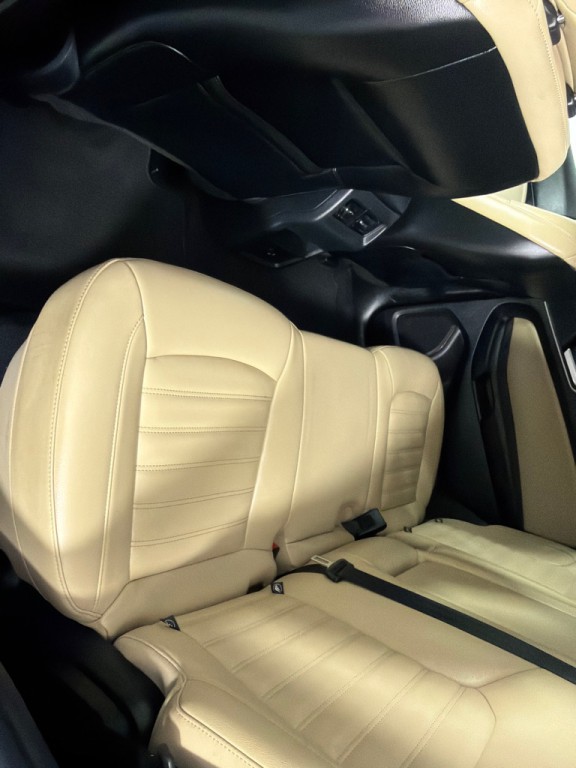 2021 Ford Edge Image 20