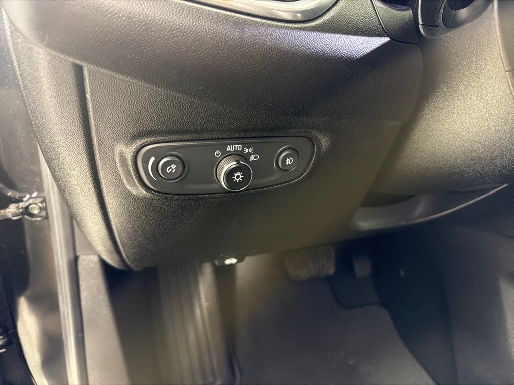 2020 Chevrolet Equinox Image 14