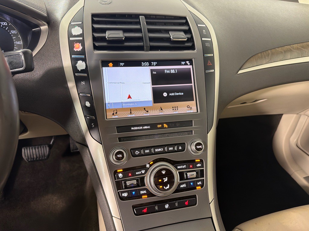 2018 Lincoln MKZ Image 11