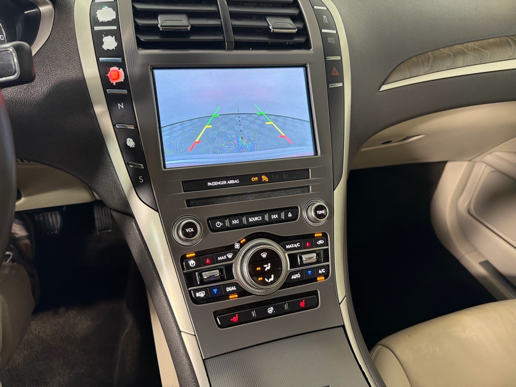 2018 Lincoln MKZ Image 12