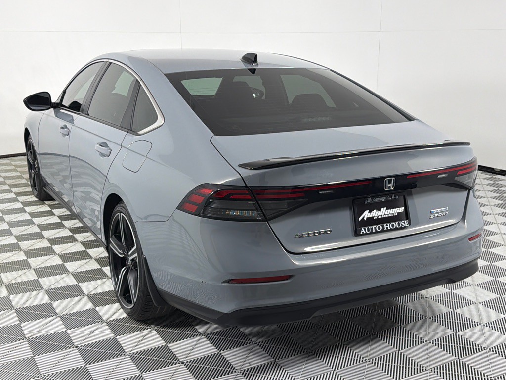 2023 Honda Accord Image 6