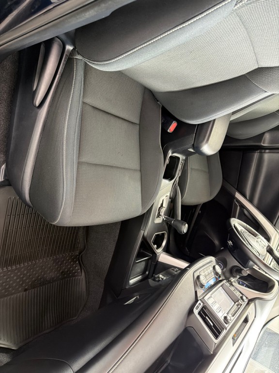 2017 Toyota Rav4 Image 24