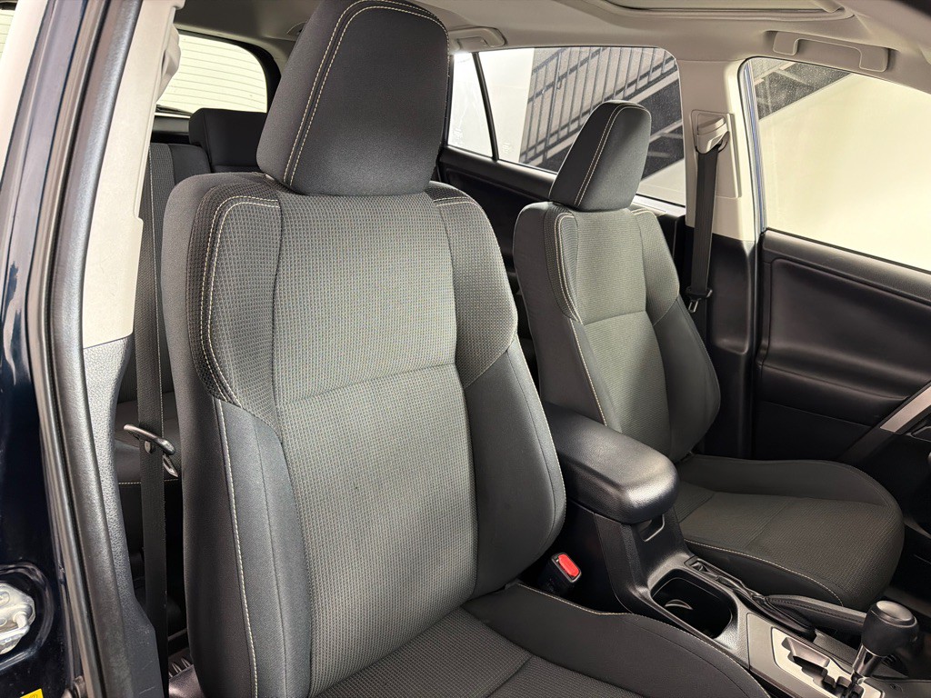 2017 Toyota Rav4 Image 25