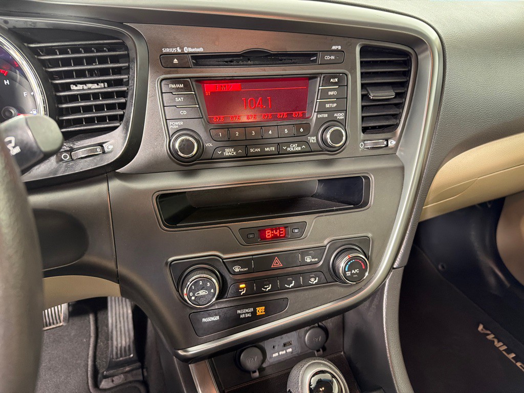 2013 Kia Optima Image 16