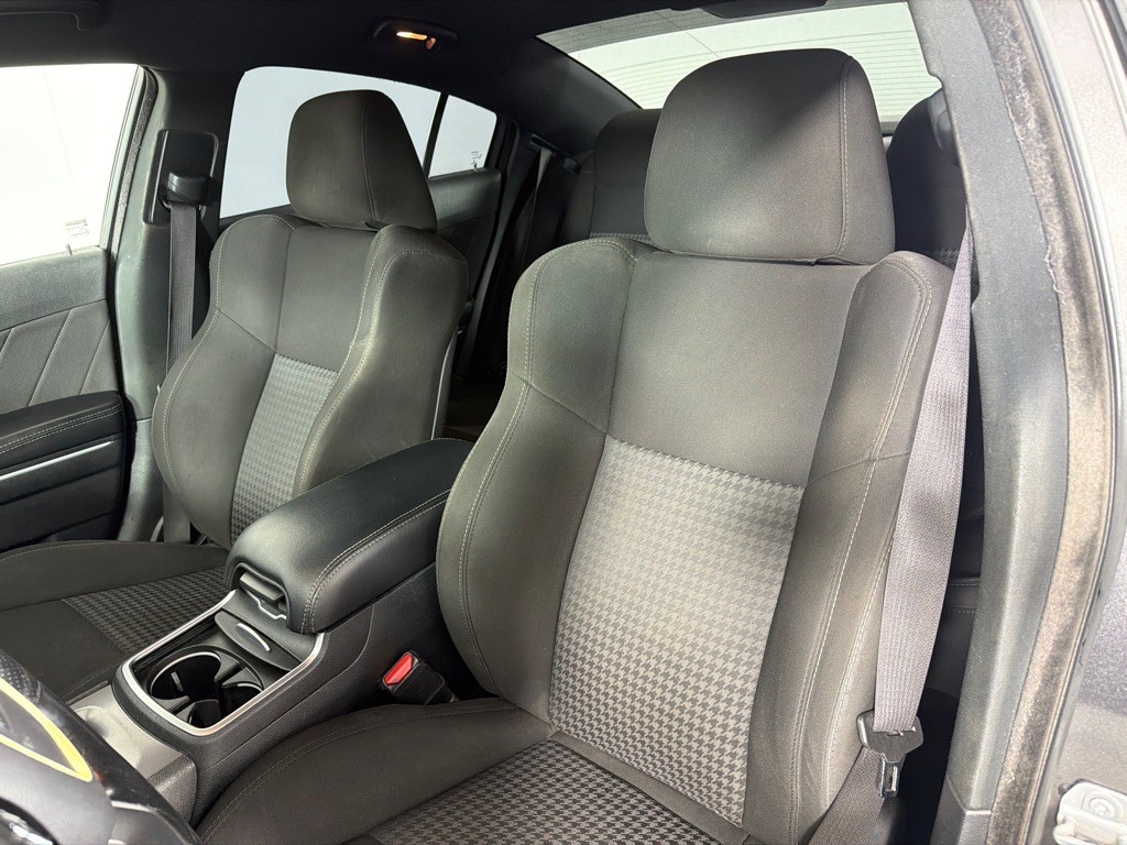 2021 Dodge Charger Image 12